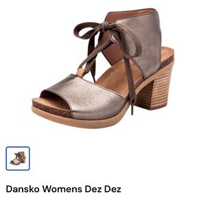 Dansko Dez Dez lace up bronze metallic block heel sandals lace up 40 9 9.5